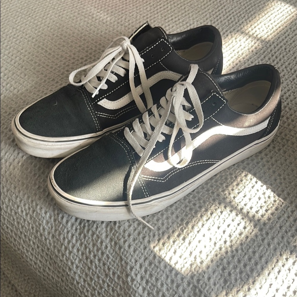 Vans Classic Black and White Men's Sneakers